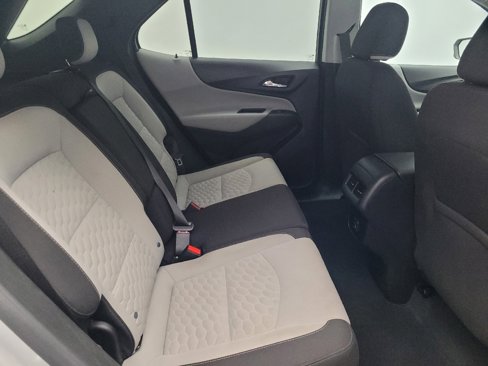 Used 2020 Chevrolet Equinox LT image 19