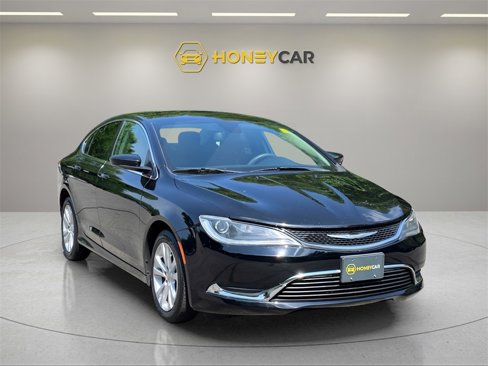 Used 2016 Chrysler 200 Limited image 1
