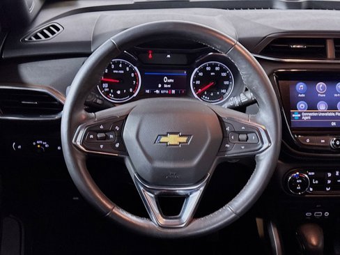 Used 2022 Chevrolet TrailBlazer ACTIV w/ Technology Package image 13