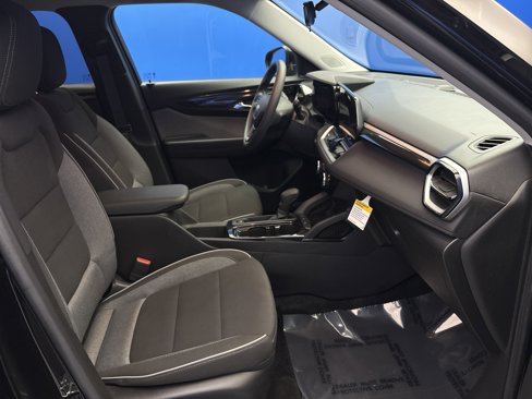 Used 2024 Chevrolet TrailBlazer LT image 22