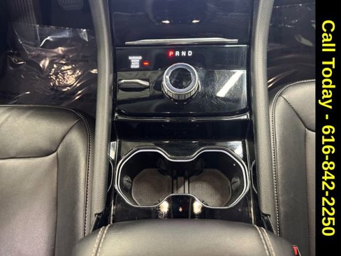 Used 2022 Jeep Grand Cherokee L Limited image 14