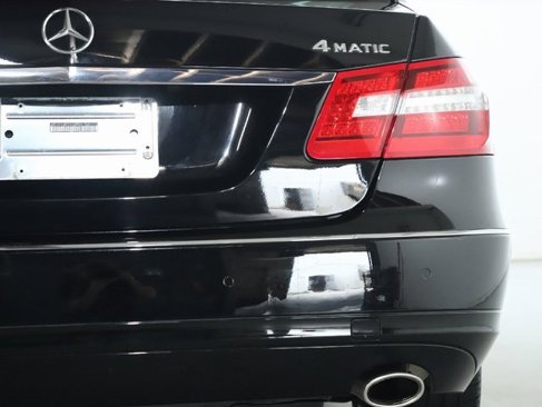 Used 2011 Mercedes-Benz E 350 4MATIC Sedan image 43