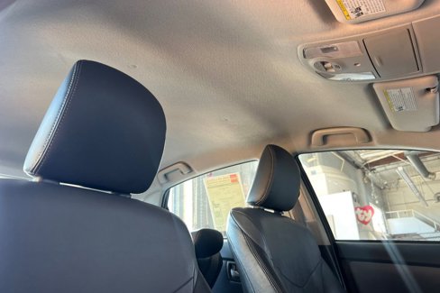 Used 2013 Toyota Prius Four image 17