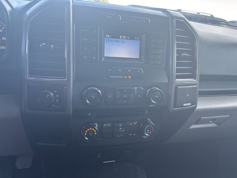 Used 2018 Ford F150 XLT image 9