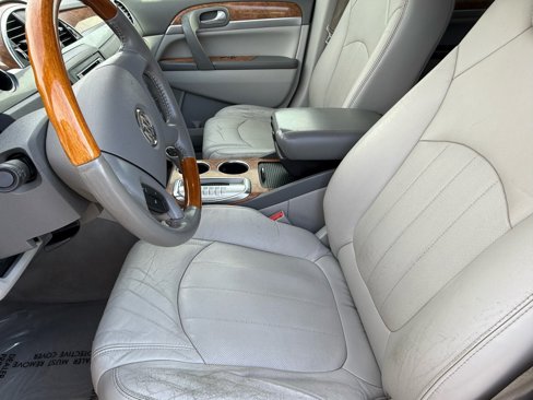 Used 2010 Buick Enclave CXL w/ Trailering Provision Package image 15