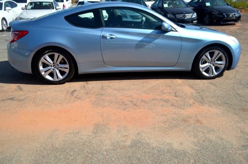 Used 2011 Hyundai Genesis 2.0T image 11