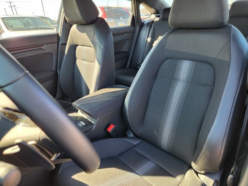 Certified 2025 Honda Civic Sport image 2
