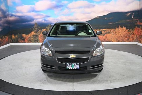Used 2009 Chevrolet Malibu LS image 2