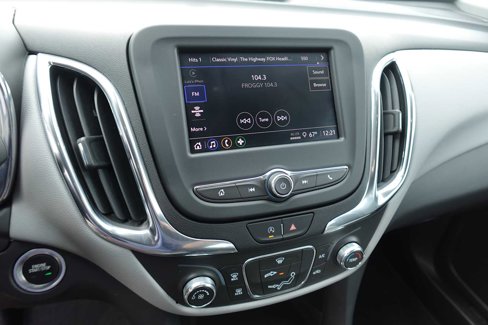 Used 2023 Chevrolet Equinox LS image 18