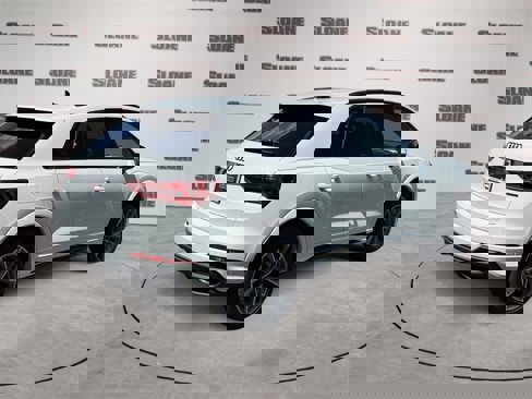 New 2025 Audi Q3 2.0T Premium image 5