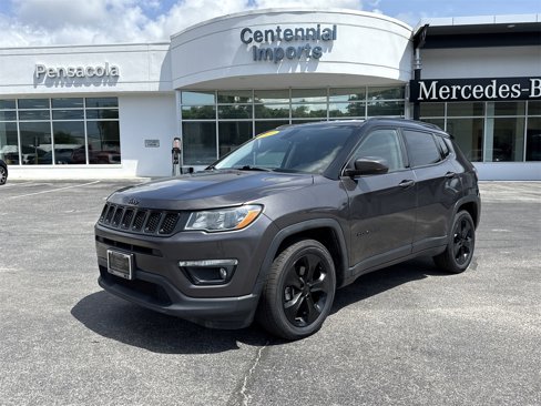 Used 2020 Jeep Compass Latitude image 1