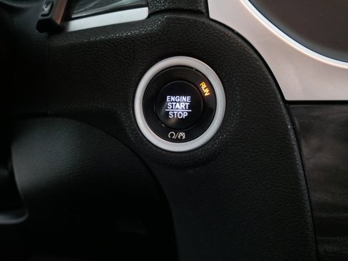 Used 2018 Chrysler 300 Touring image 30