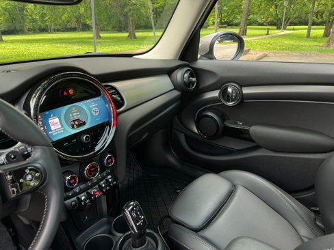 Used 2022 MINI Cooper S w/ Premium Package image 20