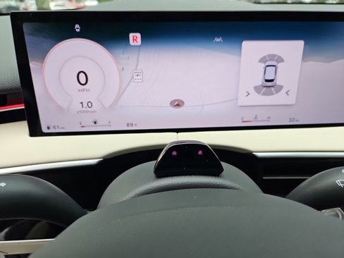 New 2026 Genesis GV70 2.5T Select image 13