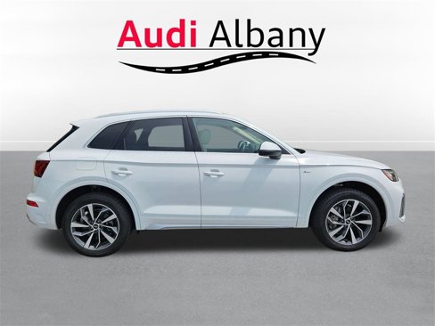 Used 2024 Audi Q5 2.0T Premium Plus image 3