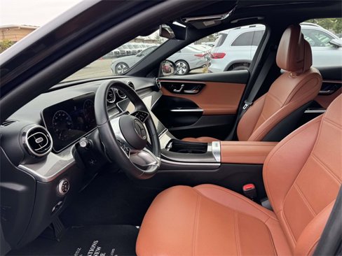 Certified 2022 Mercedes-Benz C 300 4MATIC Sedan image 4