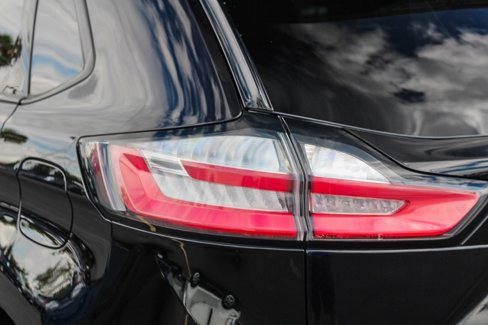 Used 2020 Ford Edge ST w/ Equipment Group 401A image 9