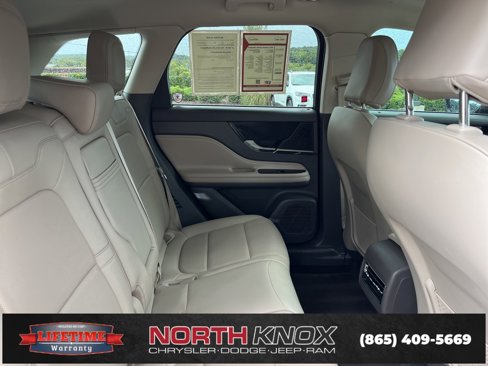 Used 2021 Lincoln Corsair FWD w/ Premium Package image 24
