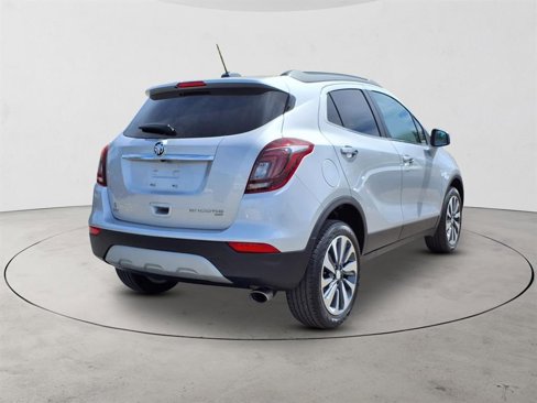 Used 2022 Buick Encore Preferred w/ Safety Package image 5