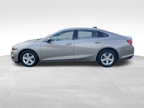 Used 2023 Chevrolet Malibu LS image 4