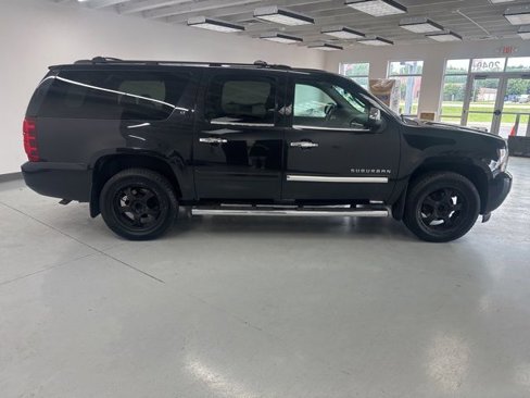 Used 2013 Chevrolet Suburban LT w/ Texas Edition image 12