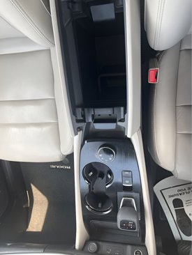 Used 2023 Nissan Rogue SL w/ SL Premium Package image 35