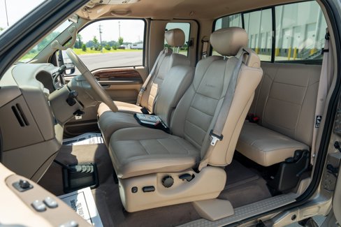Used 2002 Ford F350 Lariat image 36