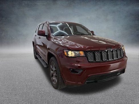 Used 2020 Jeep Grand Cherokee Altitude image 8