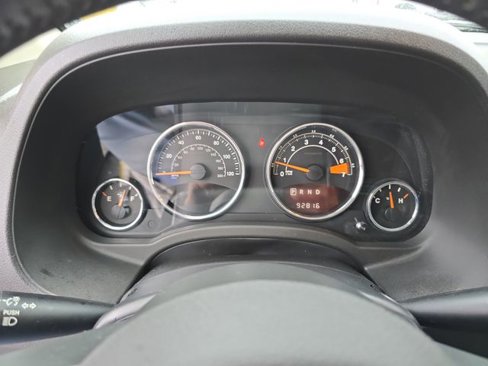 Used 2016 Jeep Compass Latitude image 12