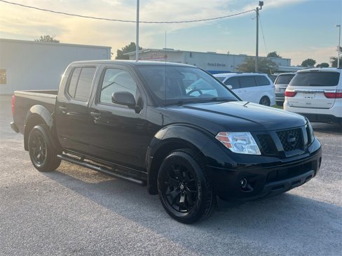 Used 2020 Nissan Frontier SV w/ Midnight Edition Floor Mats image 7