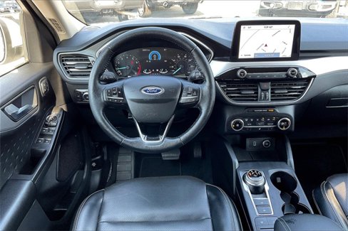 Used 2020 Ford Escape SEL image 5