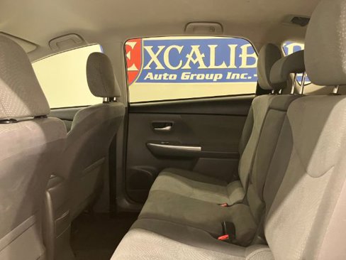 Used 2012 Toyota Prius V Five image 36