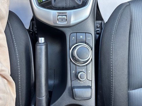 Used 2016 MAZDA CX-3 Sport image 36