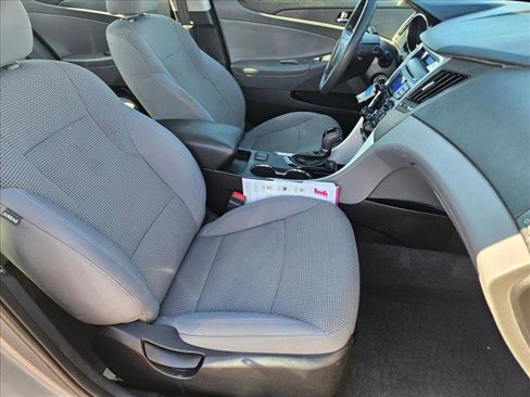 Used 2013 Hyundai Sonata GLS w/ Popular Equipment Pkg image 18