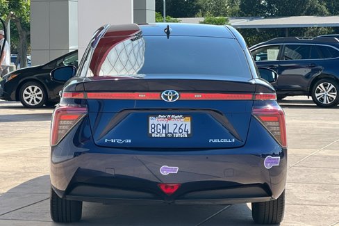 Certified 2018 Toyota Mirai image 6