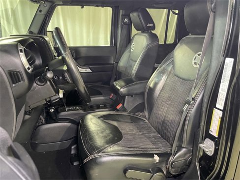 Used 2014 Jeep Wrangler Unlimited Sport image 4