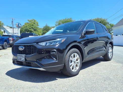 Used 2024 Ford Escape Active image 1