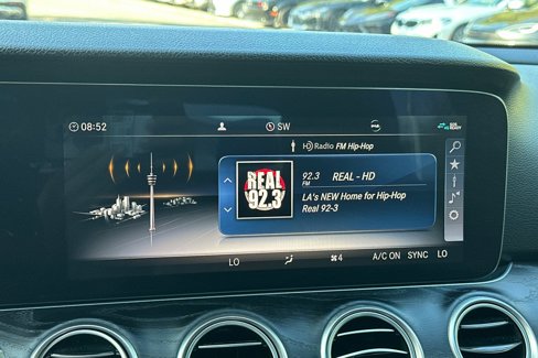 Certified 2020 Mercedes-Benz E 350 Sedan image 33