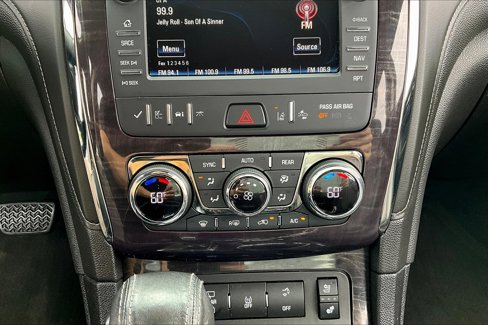 Used 2017 Buick Enclave Premium image 24