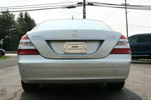 Used 2008 Mercedes-Benz S 550 4MATIC image 4