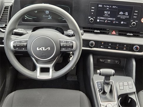 Certified 2023 Kia Sportage LX image 10