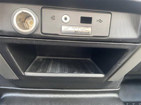 Used 2011 Ford F150 XLT w/ XLT Chrome Pkg image 16