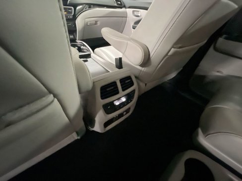 Used 2021 Honda Pilot Touring image 22
