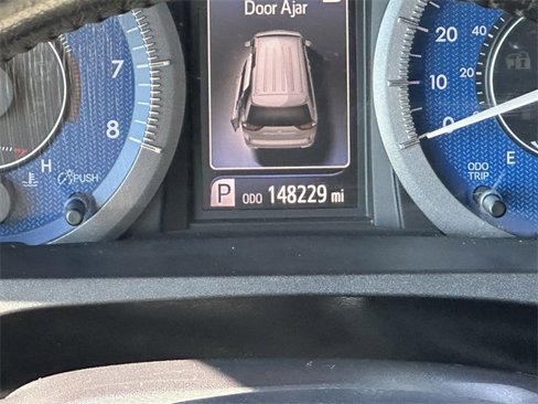 Used 2016 Toyota Sienna XLE image 14