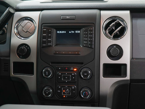 Used 2014 Ford F150 XLT w/ XLT Convenience Package image 14
