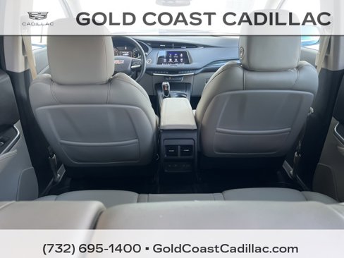Certified 2021 Cadillac XT4 Premium Luxury w/ Cold Weather Package image 12