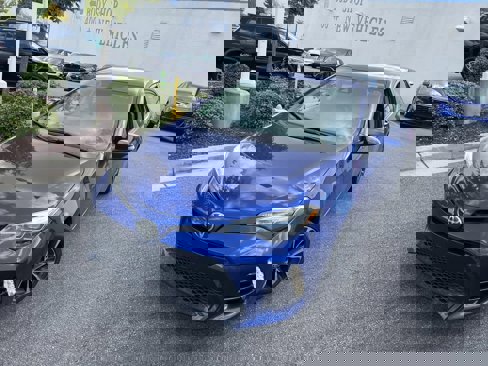 Used 2018 Toyota Corolla SE image 3