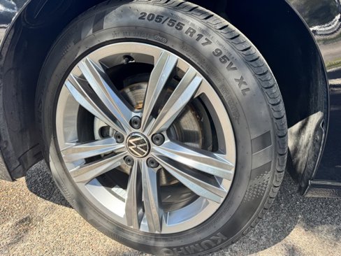Certified 2024 Volkswagen Jetta SE image 27