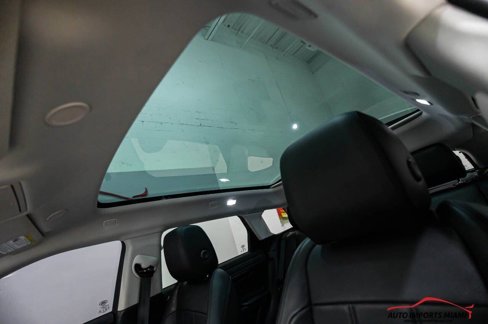 Used 2022 Land Rover Range Rover Evoque SE image 84