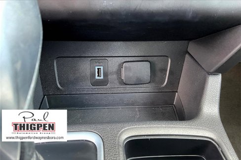 Used 2019 Ford Escape SE image 32